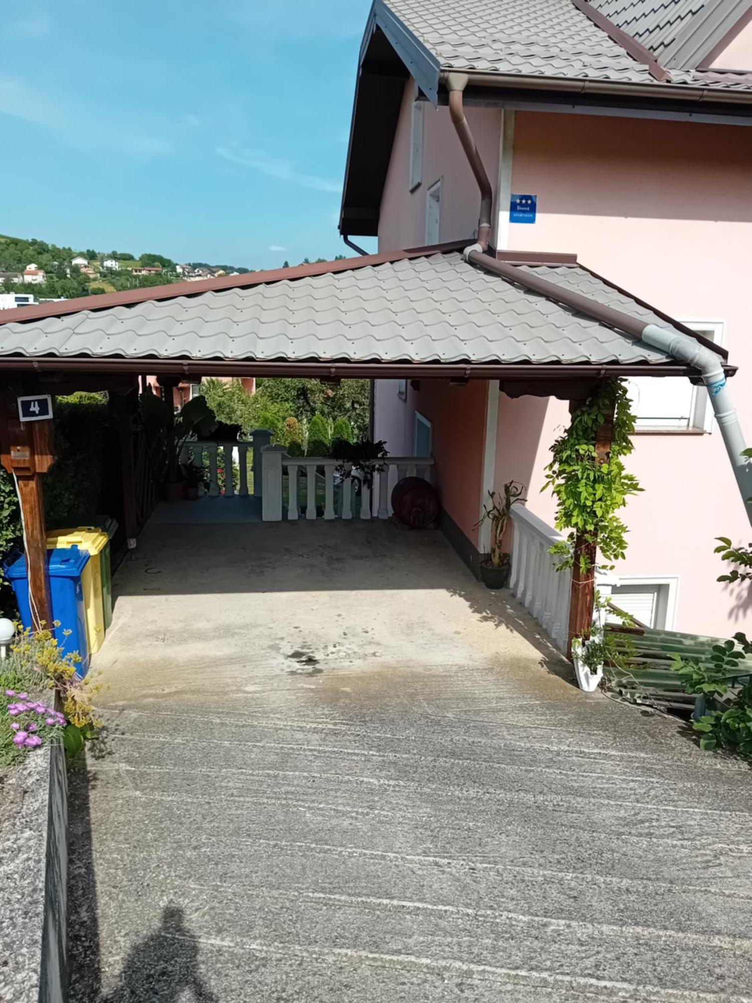 Apartman Nada Крапина Экстерьер фото