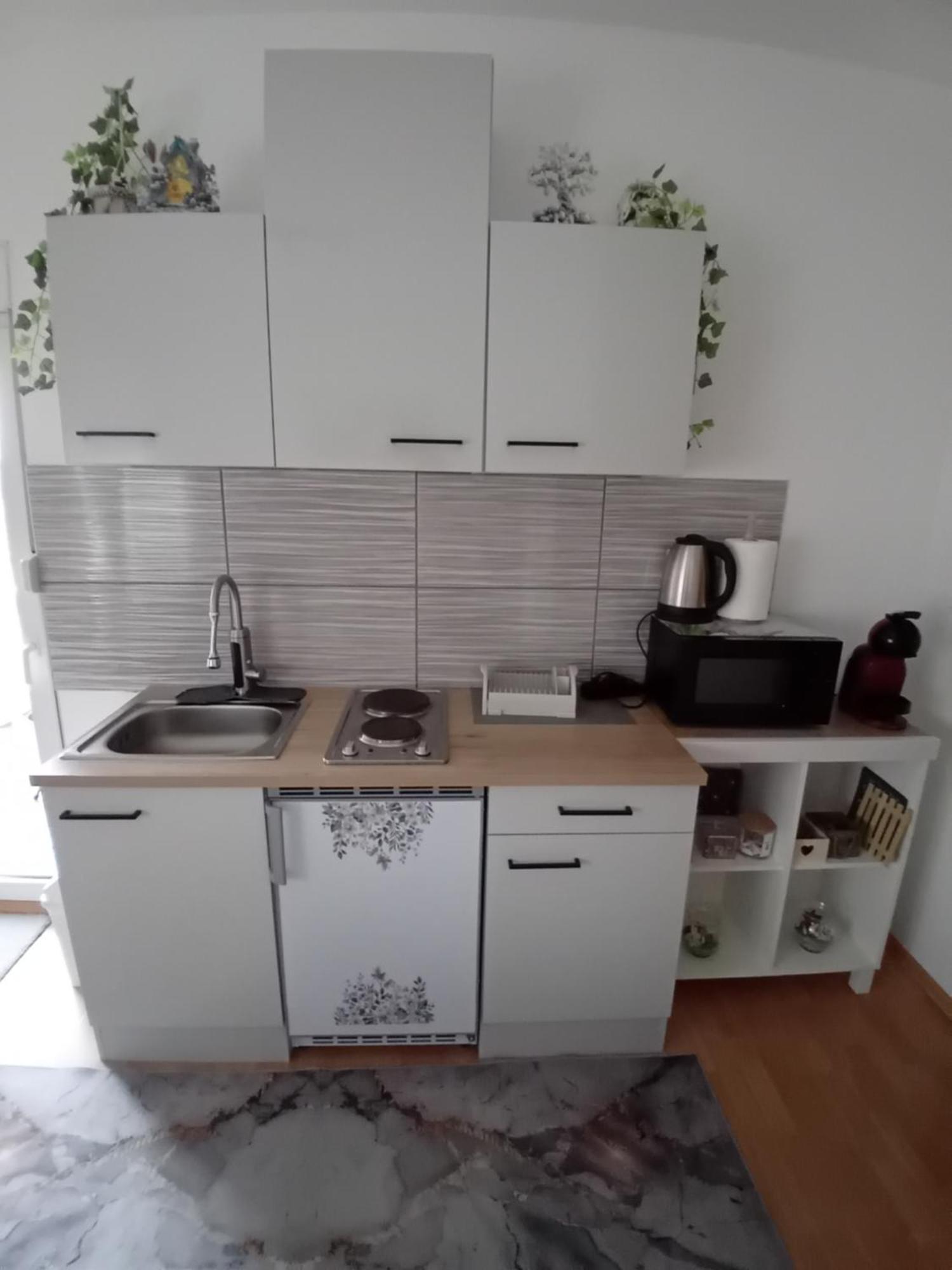 Apartman Nada Крапина Экстерьер фото